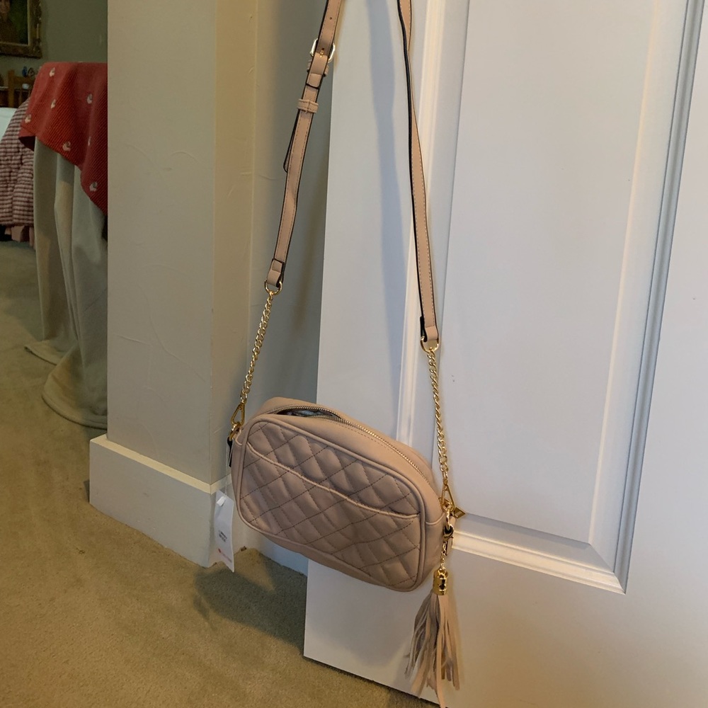 Cross body beige purse